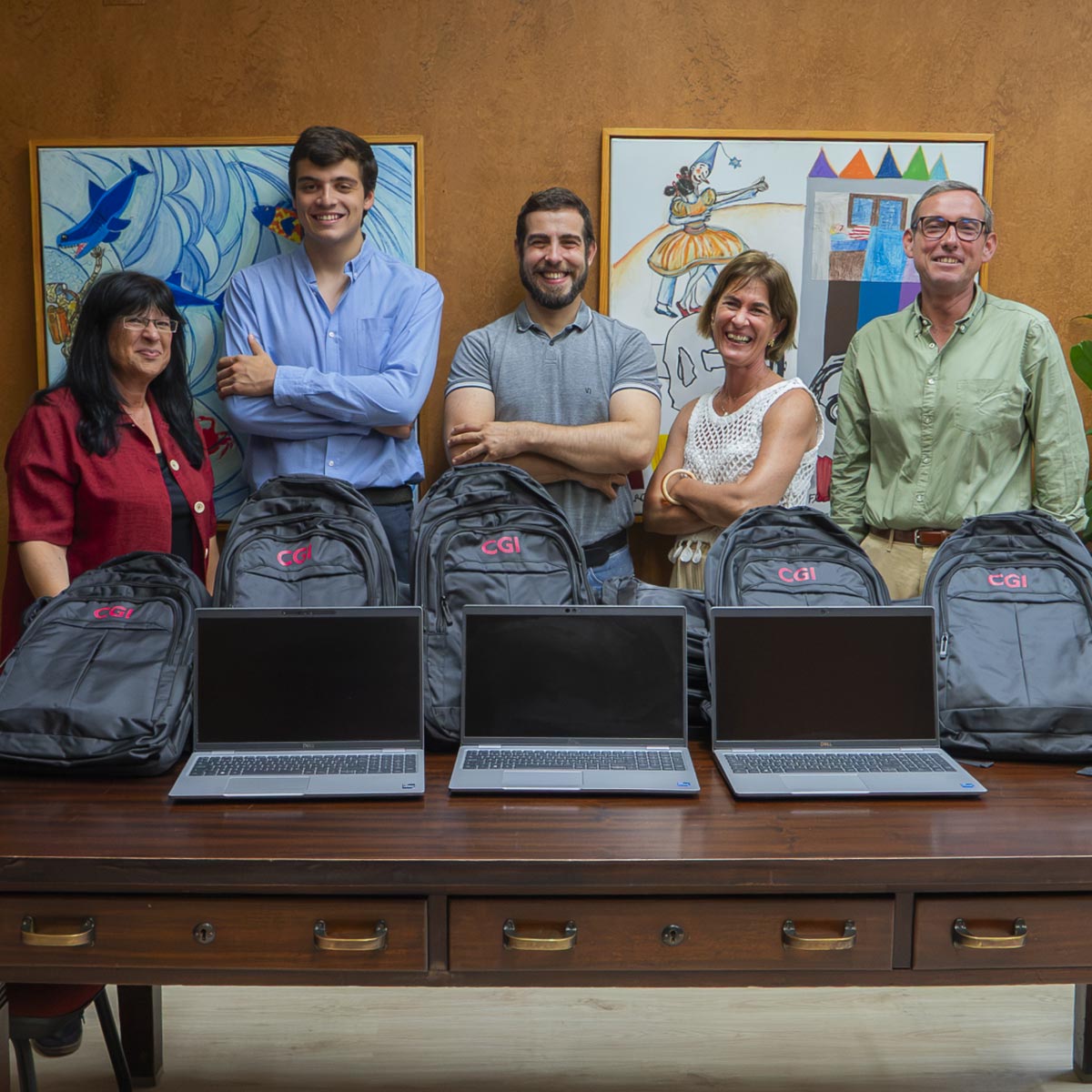 CGI reforça parceria com a Fundação LIGA através da cedência de 27 computadores portáteis